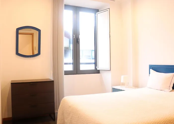 Faial Marina 1 4* הורטה