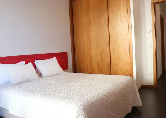 Lägenhetshotell Faial Marina 1 4*