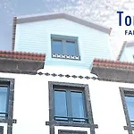 Apart Otel Faial Marina 1