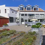 Faial Marina 1 4* Horta (Azores)