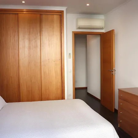 Aparthotel Faial Marina 1 4*