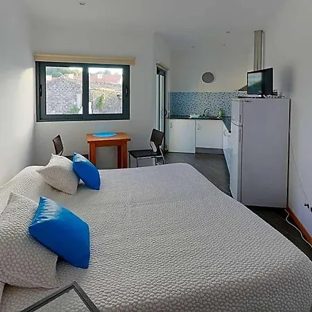 Faial Marina 1 Apartahotel 4*