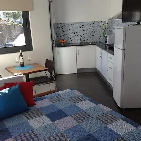 Faial Marina 1 4* Horta (Azores)