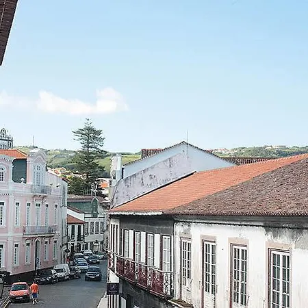 Faial Marina 1