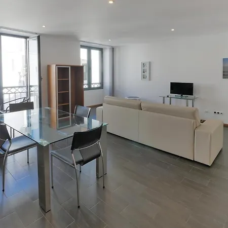 Faial Marina 1 4* Horta (Azores)