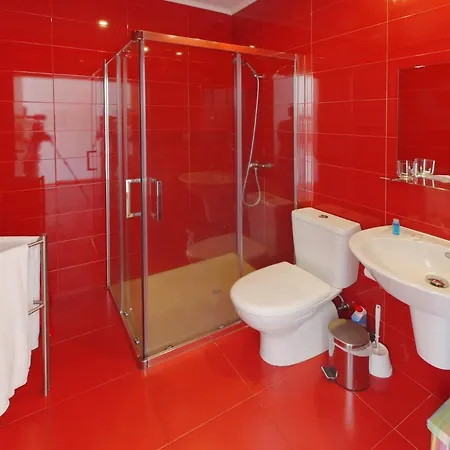 Faial Marina 1 4* 오르타