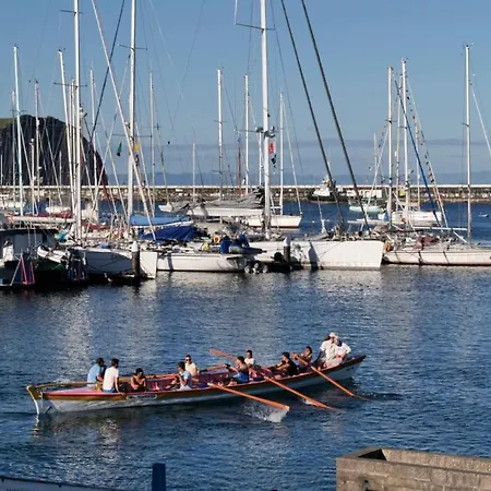 Aparthotel Faial Marina 1 4*