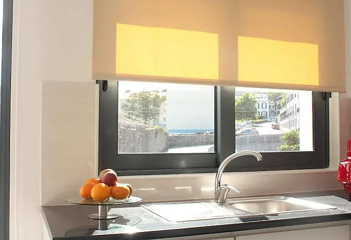 Aparthotel Faial Marina 4*